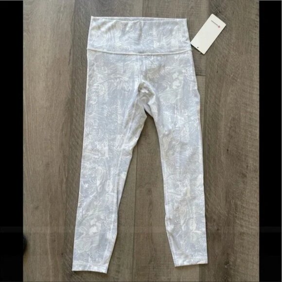 Lululemon Wunder Under Hi-Rise 7/8 Tight 25" in Eternal Wave White Size 10 - Picture 2 of 4
